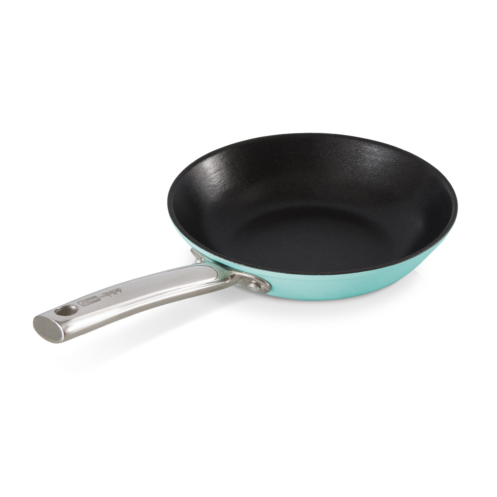 8" Lightweight Cast Iron Skillet Y5
