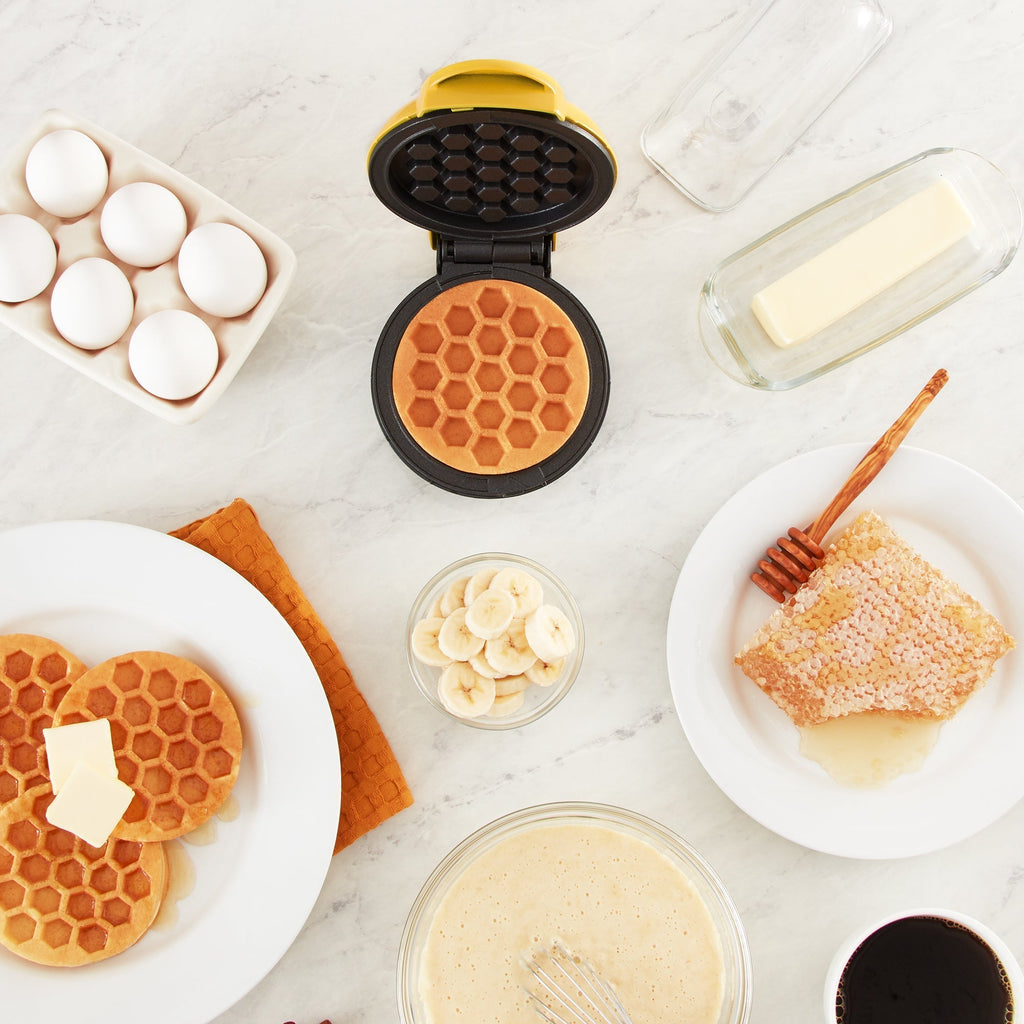 Honeycomb Mini Waffle Maker Q8