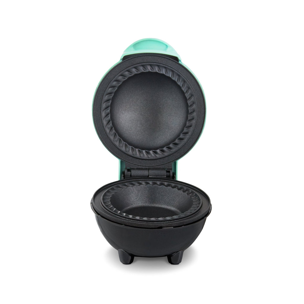 Mini Bundt & Mini Pie Maker Gift Set U2