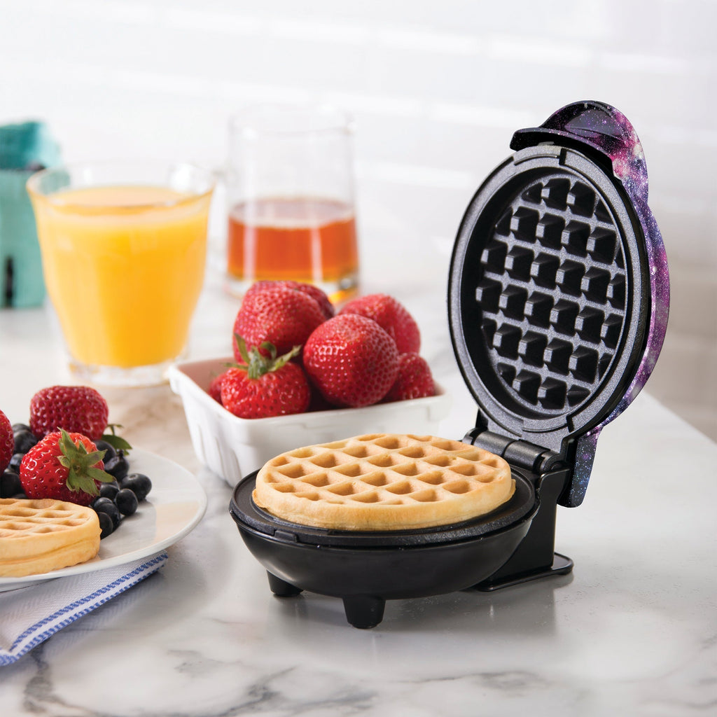 Mini Waffle Maker with Galaxy Print R1
