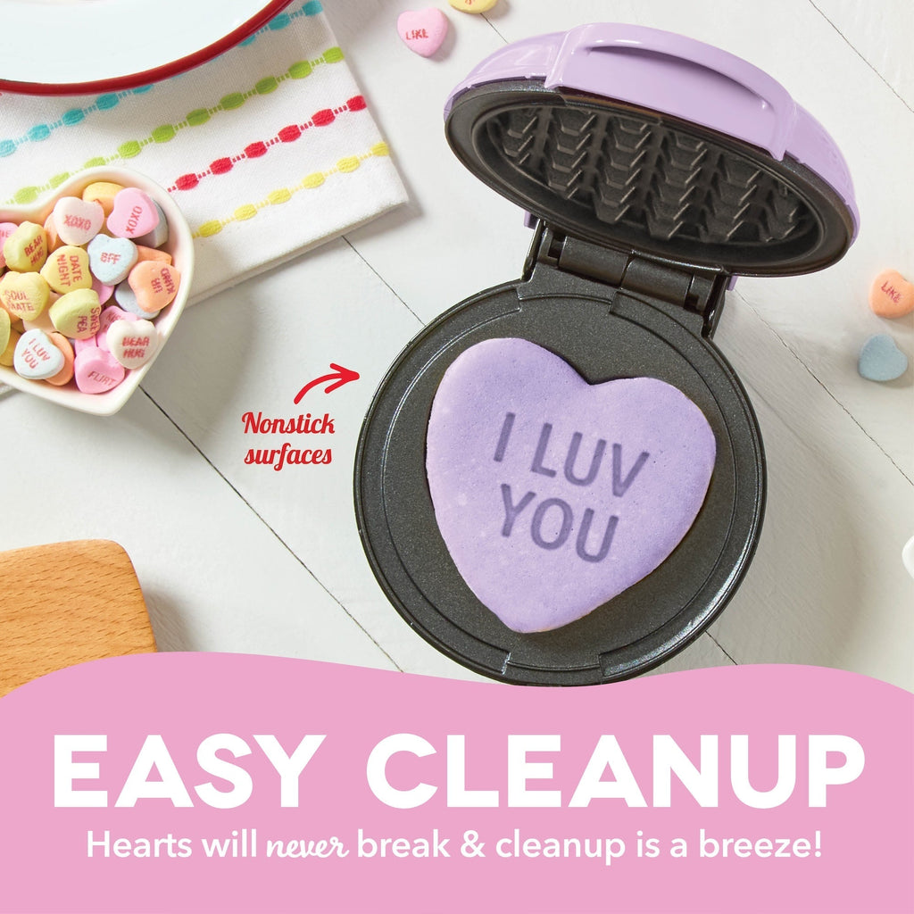 x Sweethearts Mini Waffle Maker J8